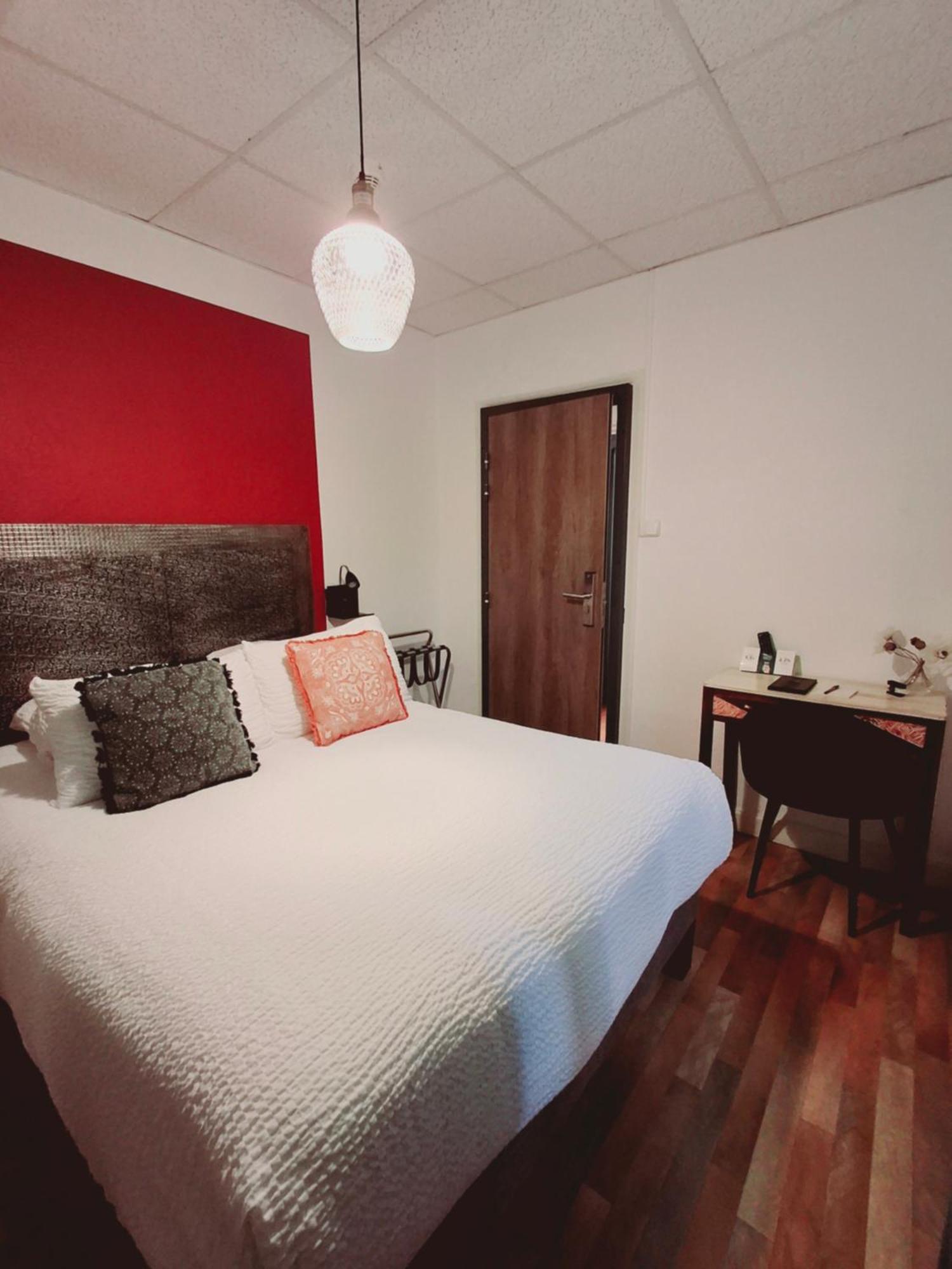Logis Hotel Restaurant La Brasserie Treignac Luaran gambar